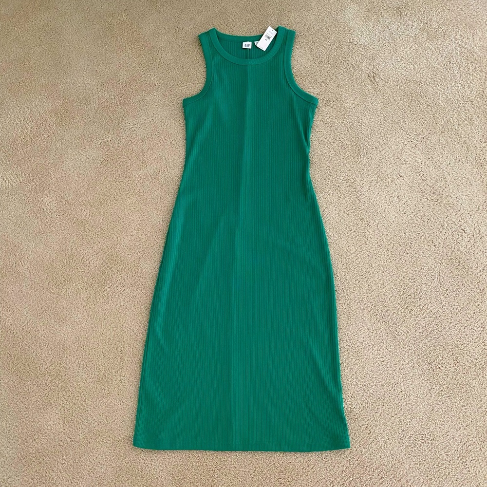 GAP Sleeveless Ribbed Midi Dress in Green